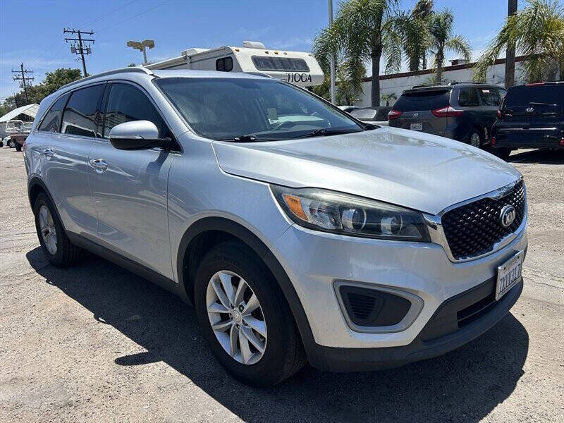 2017 Kia Sorento LX