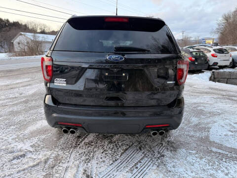 2018 Ford Explorer Sport