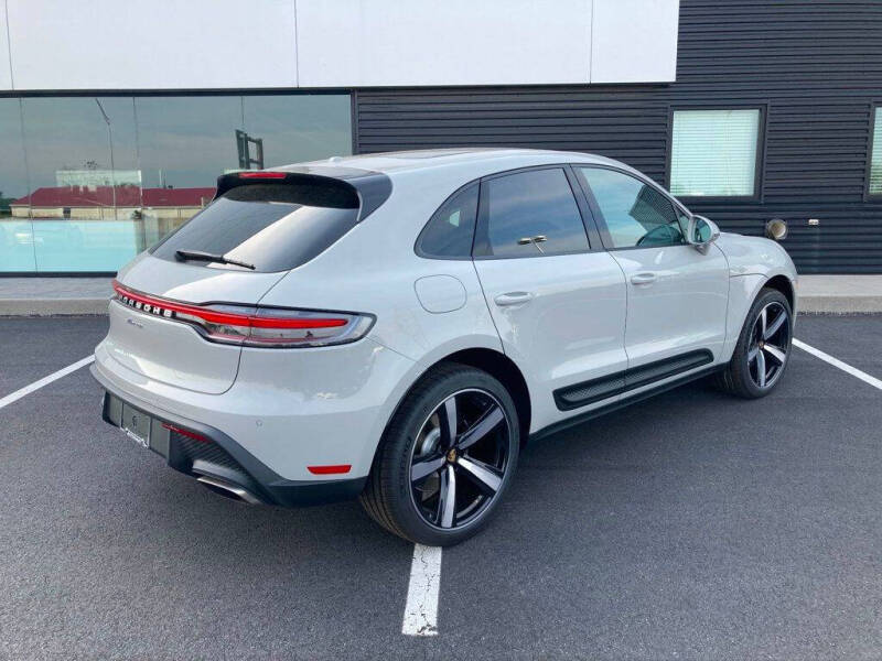 2024 Porsche Macan