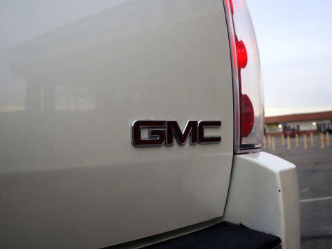 2011 GMC Yukon Denali