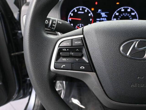 2019 Hyundai Accent SE