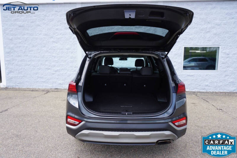 2020 Hyundai Santa Fe SE