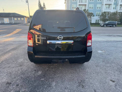 2011 Nissan Pathfinder SV