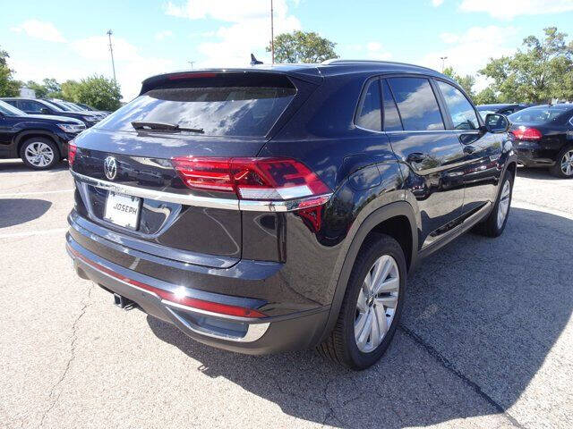 2022 Volkswagen Atlas Cross Sport V6 SE