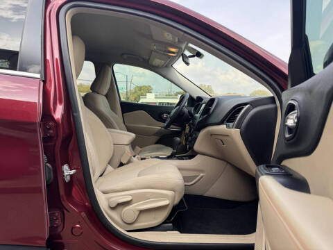 2019 Jeep Cherokee Latitude
