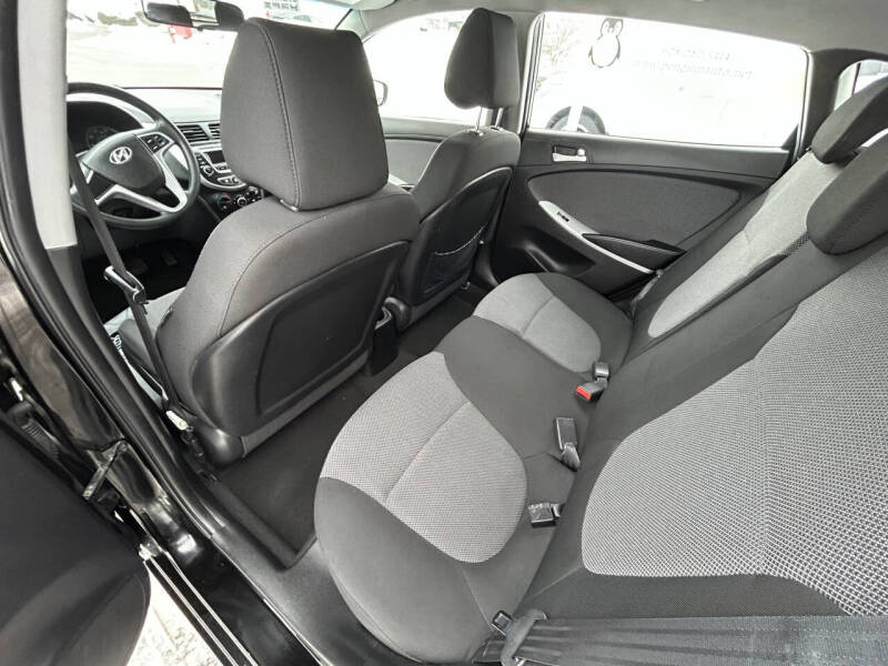 2014 Hyundai Accent GS