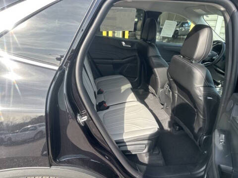 2026 Ford Escape Platinum