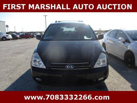 2006 Kia Sedona for sale at First Marshall Auto Auction in Harvey IL