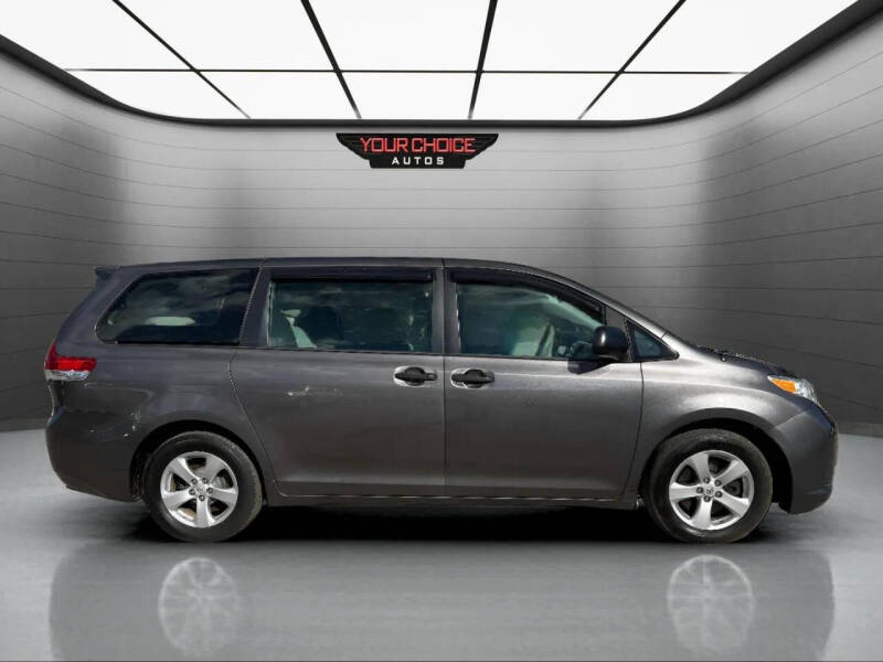 2013 Toyota Sienna L 7-Passenger