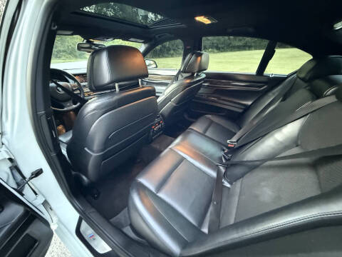 2015 BMW 7 Series 750i xDrive