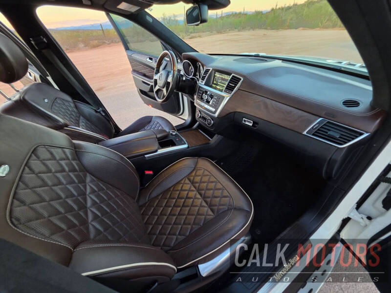 2016 Mercedes-Benz GL-Class GL 550 4MATIC