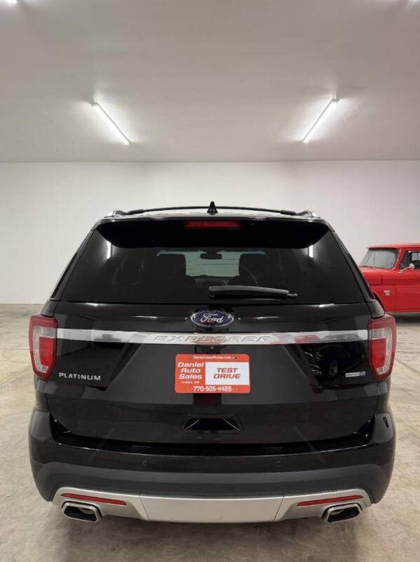 2017 Ford Explorer Platinum