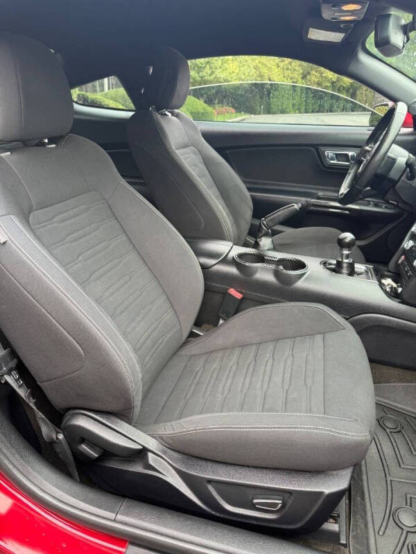 2017 Ford Mustang EcoBoost