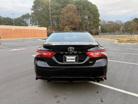 2019 Toyota Camry SE