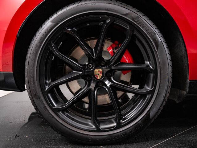 2024 Porsche Macan GTS