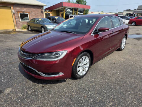2016 Chrysler 200 C