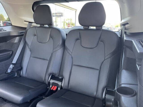 2024 Volvo XC90 Recharge T8 Plus Bright Theme 7P