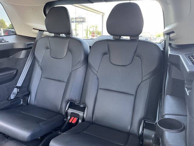2024 Volvo XC90 Recharge T8 Plus Bright Theme 7P