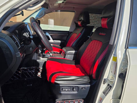 2016 Toyota Land Cruiser