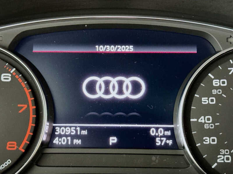 2022 Audi Q5 quattro S line Premium 45 TFSI