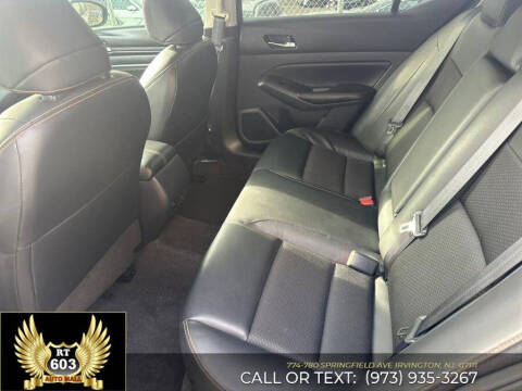 2022 Nissan Altima 2.5 SR