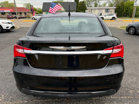 2012 Chrysler 200 Touring
