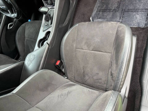 2017 Dodge Challenger 392 HEMI Scat Pack Shaker