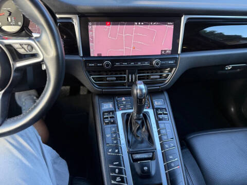 2020 Porsche Macan