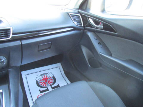 2014 Mazda MAZDA3 i Sport