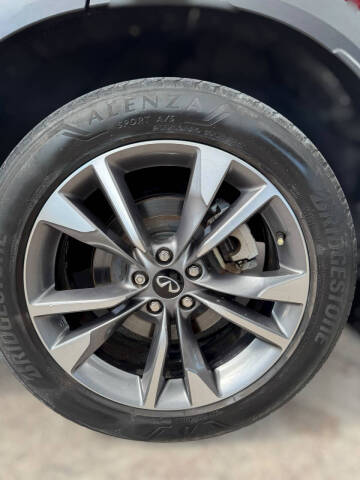 2022 Infiniti QX60 Luxe