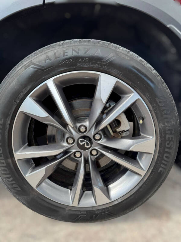 2022 Infiniti QX60 Luxe