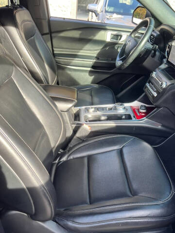 2020 Ford Explorer XLT