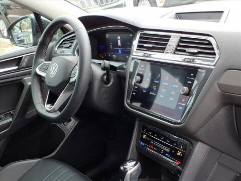 2022 Volkswagen Tiguan SE
