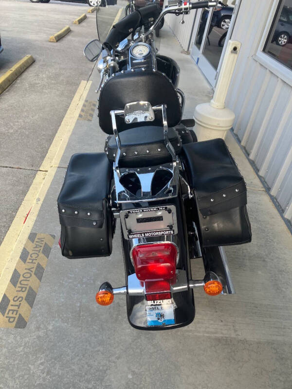 2006 Suzuki Boulevard