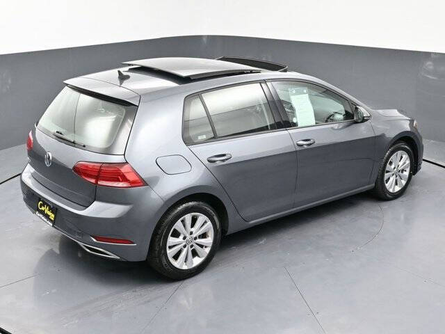 2021 Volkswagen Golf TSI