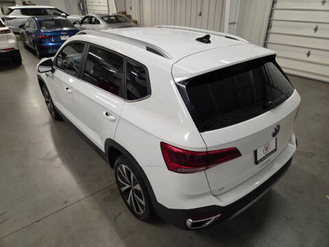 2024 Volkswagen Taos SE