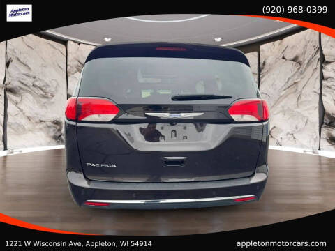 2018 Chrysler Pacifica Touring L Plus