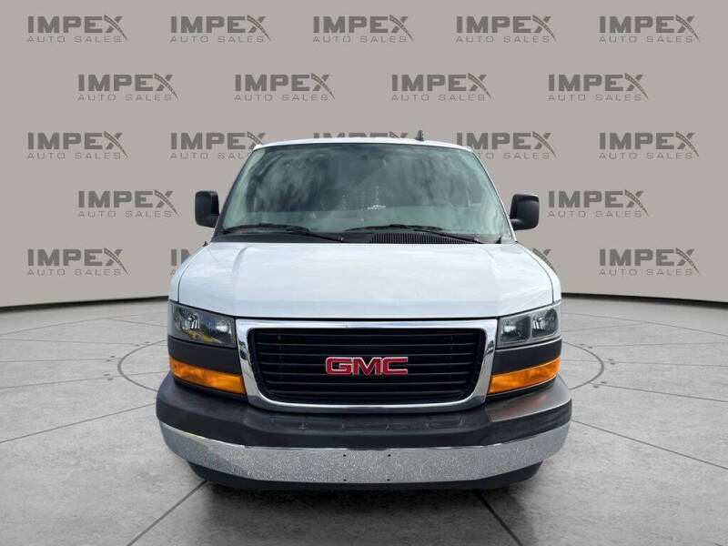 2023 GMC Savana 2500