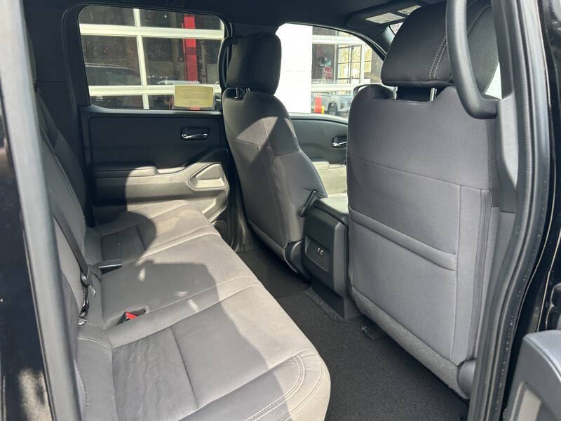 2023 Nissan Frontier S
