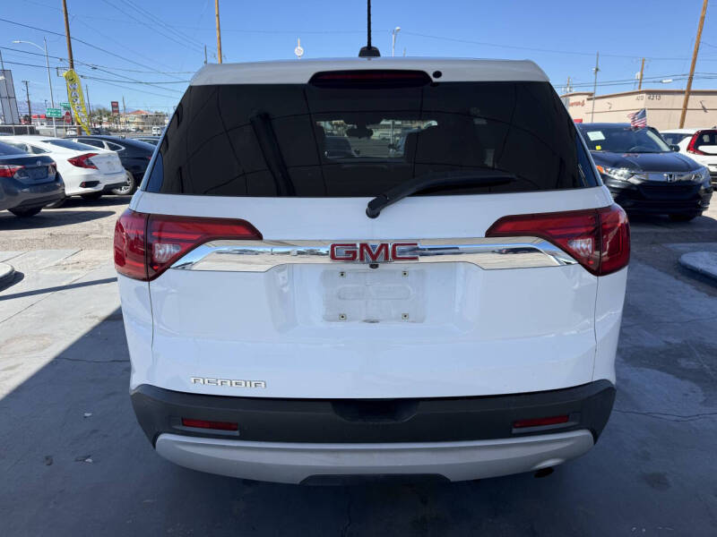 2018 GMC Acadia SLE-1