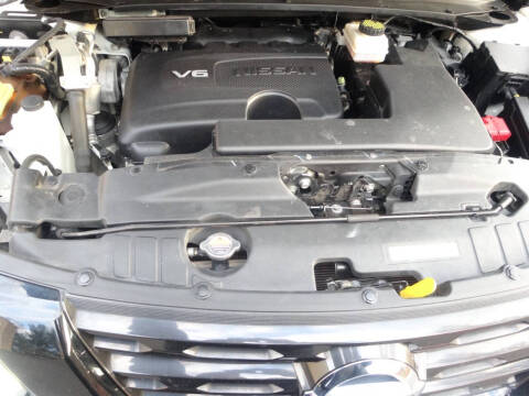 2018 Nissan Pathfinder SL