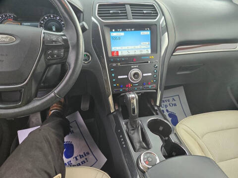 2018 Ford Explorer Platinum