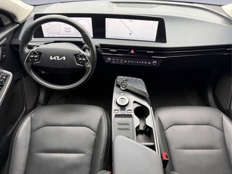 2022 Kia EV6 Wind