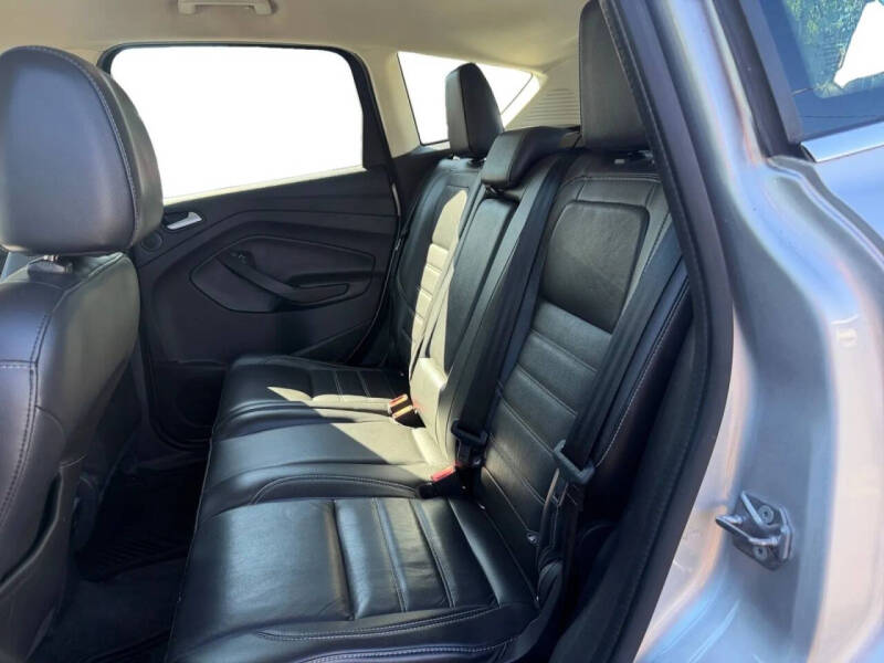 2017 Ford C-MAX Hybrid Titanium