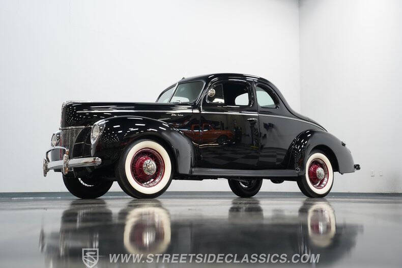 1940 Ford Deluxe