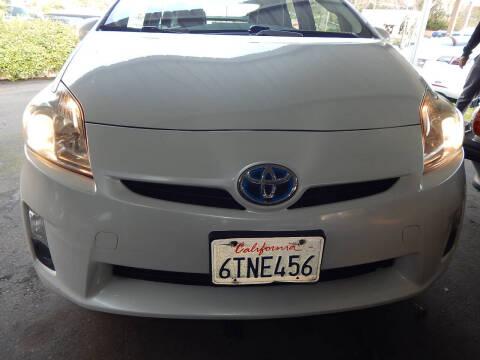2011 Toyota Prius Two