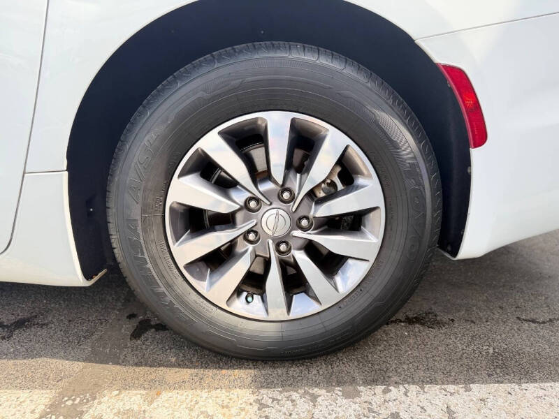 2019 Chrysler Pacifica Touring L Plus