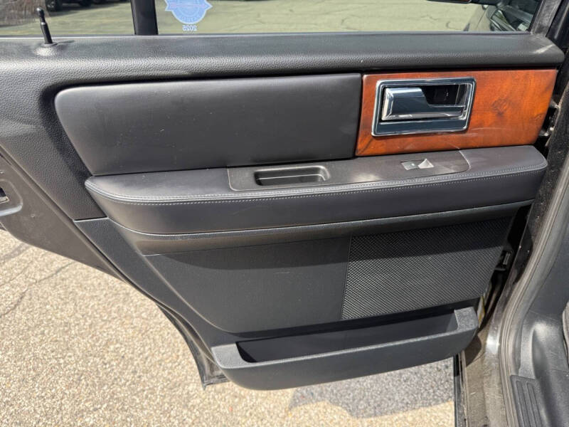 2016 Lincoln Navigator Select