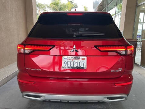 2023 Mitsubishi Outlander PHEV SE