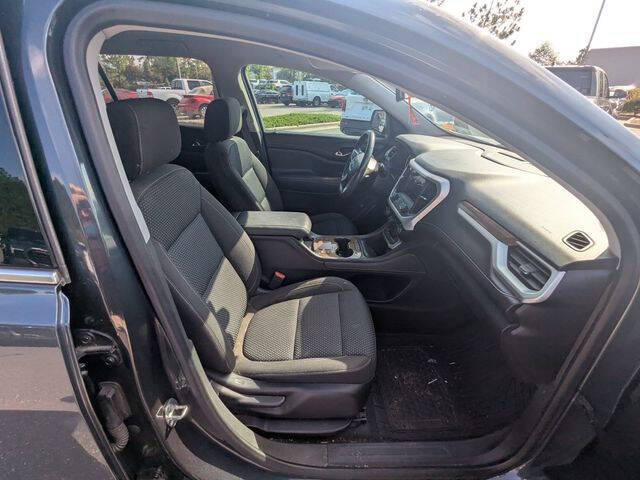 2020 GMC Acadia SLE